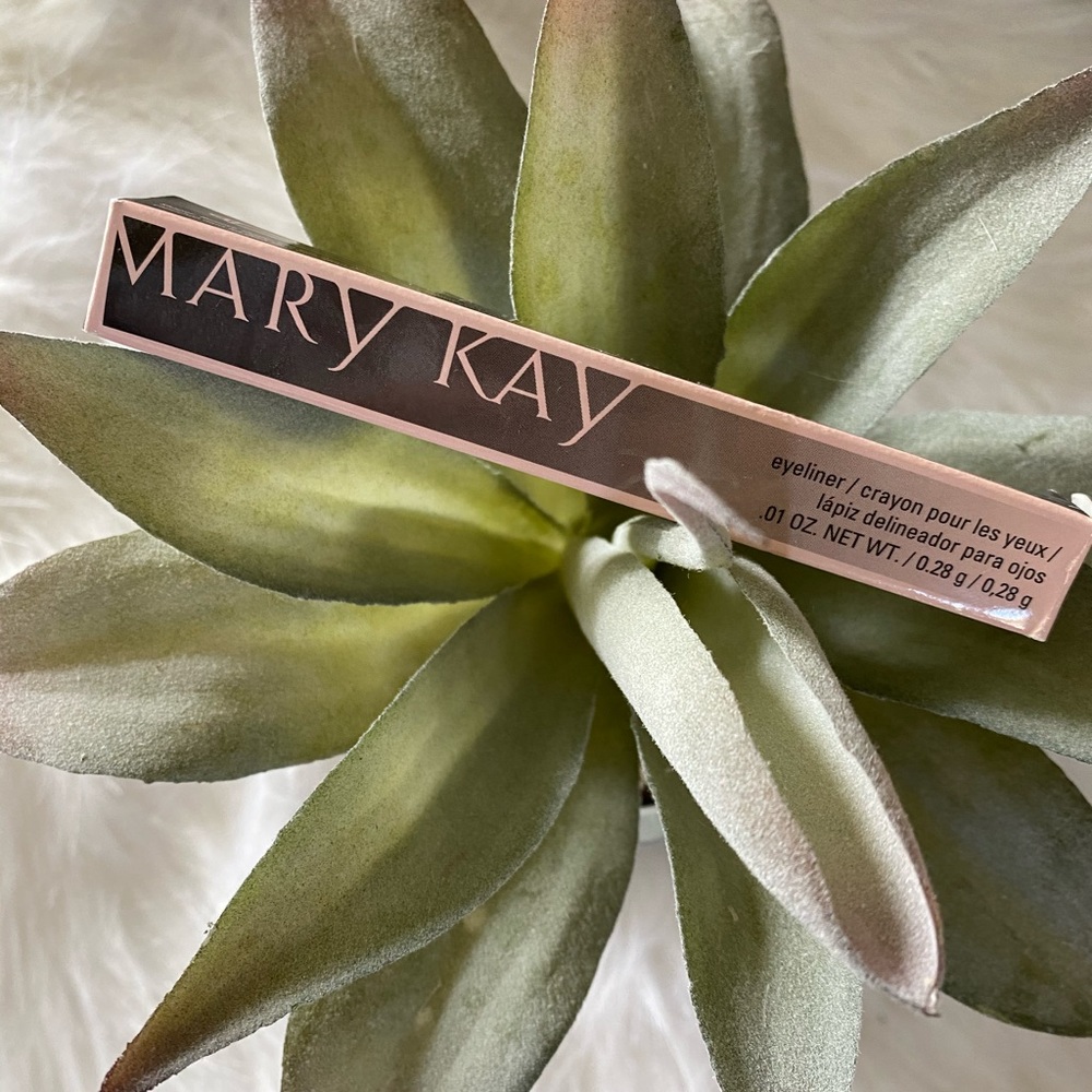 NEW IN BOX Black Mary Kay eyeliner